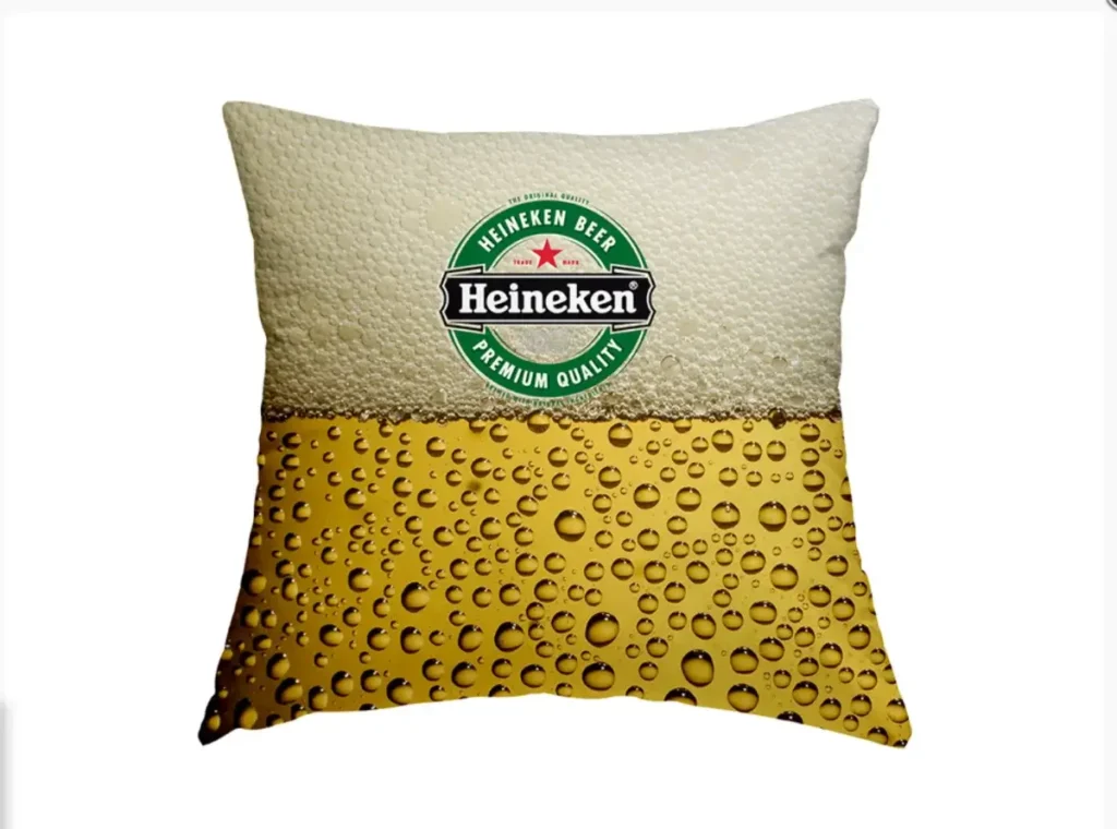 Zelený dekorativní polštář Heineken se sítotiskem firemního loga