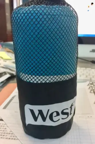 Sportovní ručník West s logem - promo textil